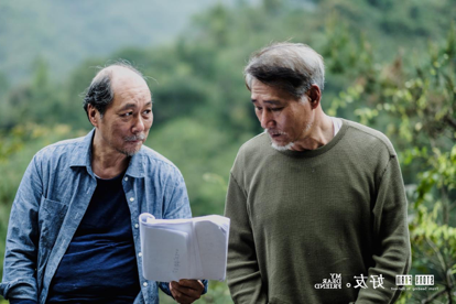 左：陆浩全 饰演 仲生；右：陆叔远 饰演 水木 .png